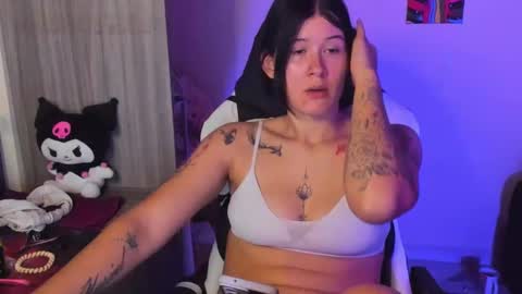 Stephany  independient model  online show from 10.02.25