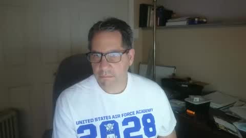 Snapshot of stephenhal9 chatting on 10.27.25 stephenhal9 online show from 10.27.25