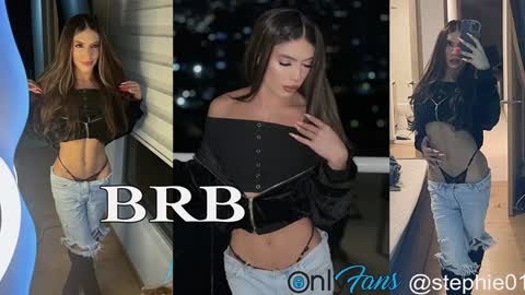 Snapshot of stephie01 chatting on 02.01.25 estefania online show from 02.01.25