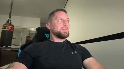 steve897819 online show from 10.20.25