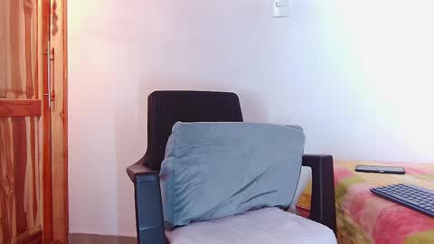 Snapshot of steven_modelo69 chatting on 02.15.25 steven_modelo69 online show from 02.15.25