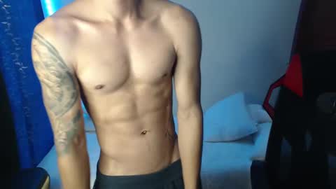 Snapshot of stevensex501 chatting on 01.11.25 steven online show from 01.11.25