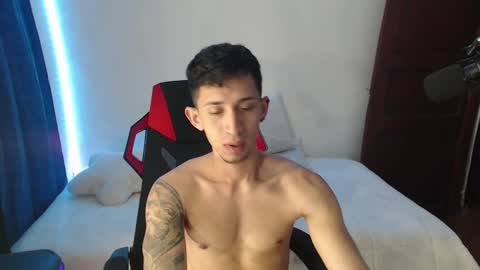 Snapshot of stevensex501 chatting on 01.23.25 steven online show from 01.23.25