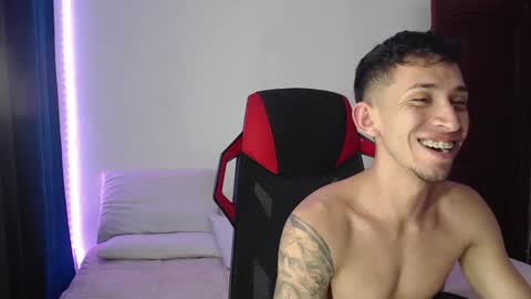 Snapshot of stevensex501 chatting on 01.27.25 steven online show from 01.27.25