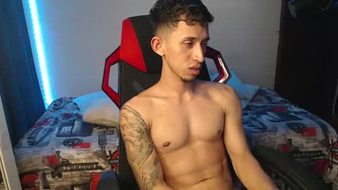 Snapshot of stevensex501 chatting on 02.27.25 steven online show from 02.27.25