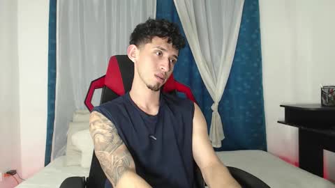 Snapshot of stevensex501 chatting on 11.16.25 steven online show from 11.16.25