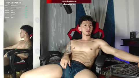 Snapshot of stevensex501 chatting on 12.14.25 steven online show from 12.14.25