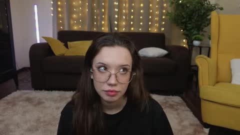 Snapshot of steventidball chatting on 11.05.25 Candy online show from 11.05.25