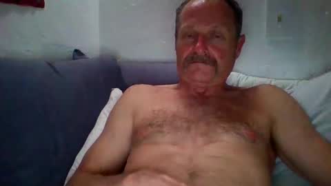 Snapshot of steviehard7 chatting on 10.07.25 steviehard7 online show from 10.07.25