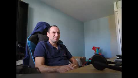 stickolive1 online show from 10.06.25