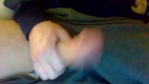 Snapshot of stickylittletoes chatting on 03.18.26 Wakeandbaked online show from 03.18.26