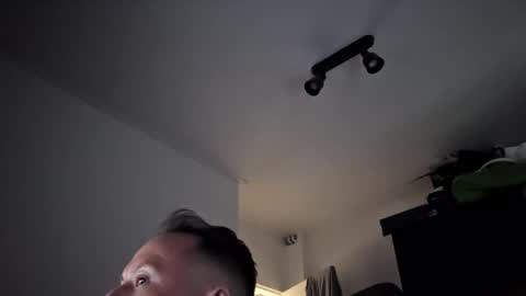 Axel online show from 03.09.25