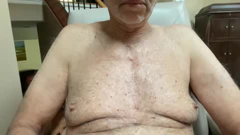 Snapshot of stillbad2 chatting on 12.08.24 Stillbad2 online show from 12.08.24