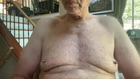 Snapshot of stillbad2 chatting on 09.26.25 Stillbad2 online show from 09.26.25