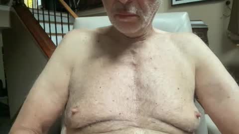 Snapshot of stillbad2 chatting on 04.02.26 Stillbad2 online show from 04.02.26