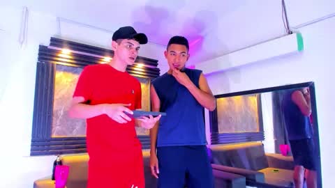 Snapshot of stivendreams chatting on 11.08.25 friends online show from 11.08.25