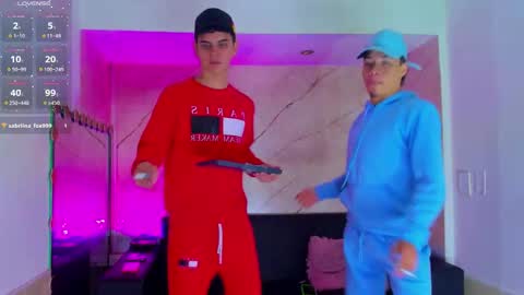 Snapshot of stivendreams chatting on 11.13.25 friends online show from 11.13.25