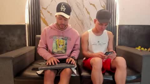 friends online show from 03.20.26