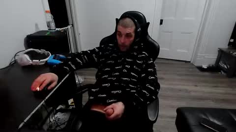 stonedpanda77 online show from 05.16.26