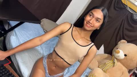 Snapshot of stonehard_sophia chatting on 02.25.26 Cute Sophia online show from 02.25.26