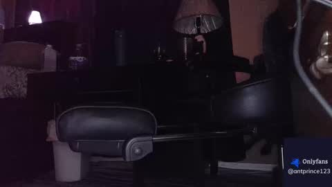 Snapshot of stoner394 chatting on 09.17.25 stoner394 online show from 09.17.25