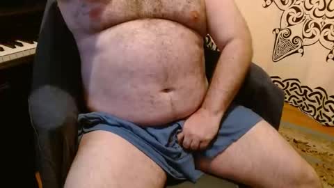 Stonerbear42 online show from 09.14.25