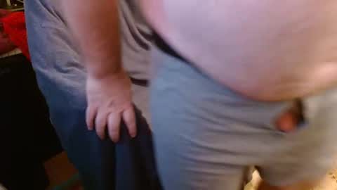 Stonerbear42 online show from 10.22.25