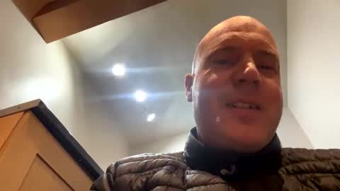 Stoodley22 online show from 02.18.25