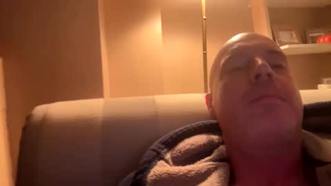 Stoodley22 online show from 10.11.25