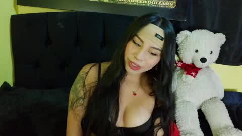 Snapshot of storm_doll chatting on 09.26.25 storm doll online show from 09.26.25