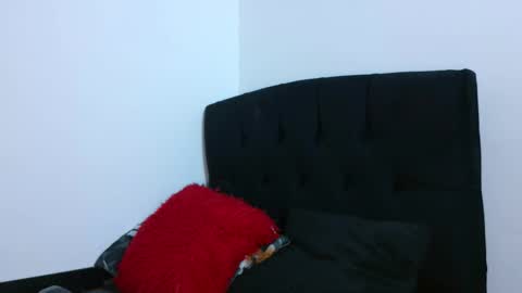 Snapshot of storm_doll chatting on 10.24.25 storm doll online show from 10.24.25