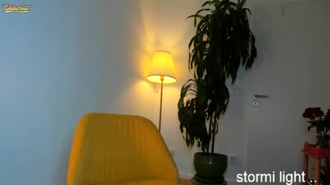 Stormi online show from 10.08.25