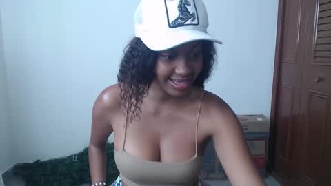 Snapshot of stormihills_ chatting on 02.03.26 stormihills_ online show from 02.03.26