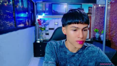 Snapshot of stormluxx chatting on 12.02.25 stormluxx online show from 12.02.25