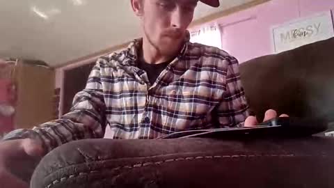 Snapshot of str33twyz3 chatting on 01.27.25 Streetwyze online show from 01.27.25