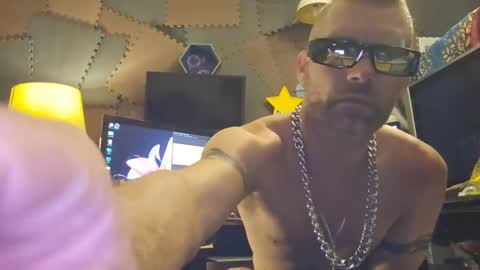 Str8 online show from 03.08.25