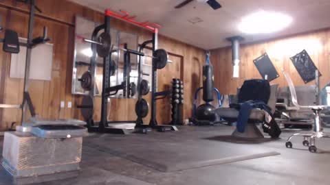 n8vpumpnhump online show from 01.10.25