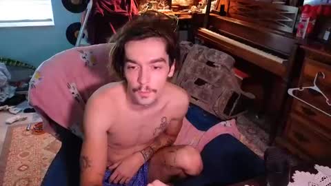 Snapshot of str8whiteboy21 chatting on 10.05.25 str8whiteboy21 online show from 10.05.25