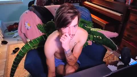 Snapshot of str8whiteboy21 chatting on 10.06.25 str8whiteboy21 online show from 10.06.25