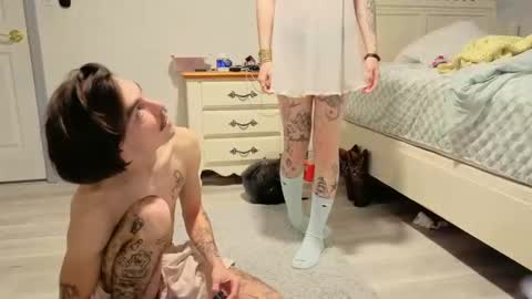 Snapshot of str8whiteboy21 chatting on 11.06.25 str8whiteboy21 online show from 11.06.25