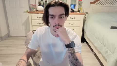 str8whiteboy21 online show from 12.20.25