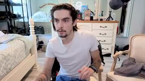 str8whiteboy21 online show from 04.20.26