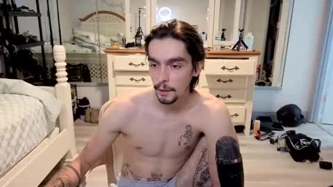 str8whiteboy21 online show from 04.21.26