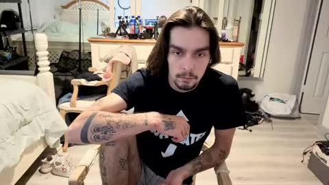 str8whiteboy21 online show from 04.27.26