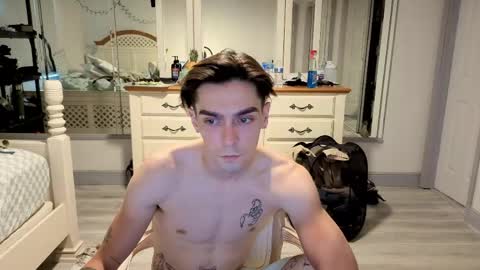 str8whiteboy21 online show from 05.11.26