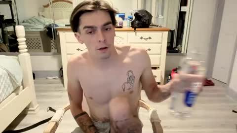 str8whiteboy21 online show from 05.13.26