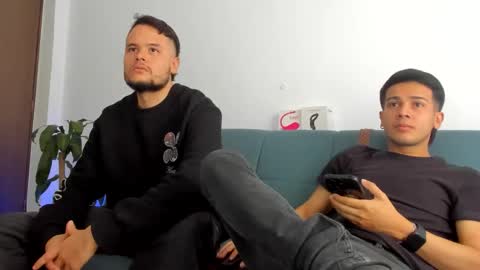 straight_boys_hornys online show from 11.29.25