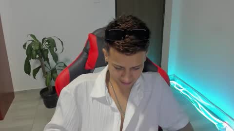 straight_boys_hornys online show from 01.10.26