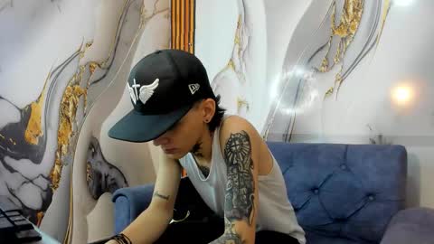 Snapshot of straightboy_nick chatting on 09.29.25 NICK online show from 09.29.25