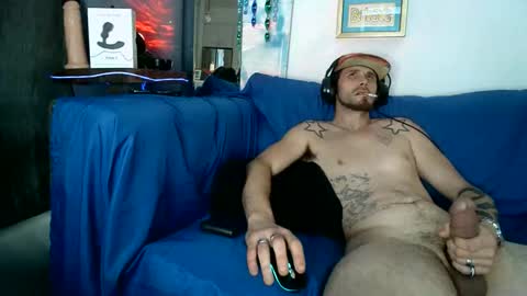 straitpipermann22 online show from 11.29.25